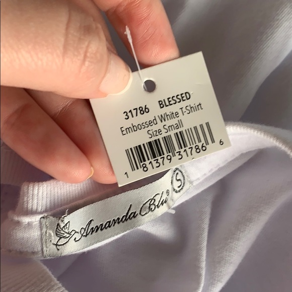 NWT Amanda Blu White BLESSED T-Shirt Size S - Picture 3 of 3